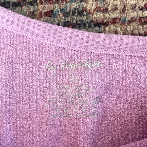 Seamless one shoulder cami in lilac - Picture 4 of 6